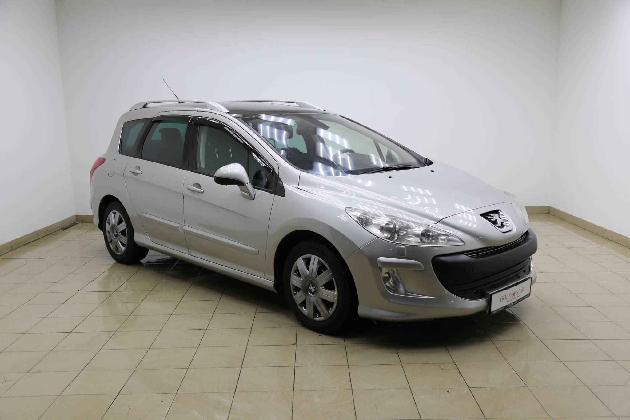 Peugeot 308, I