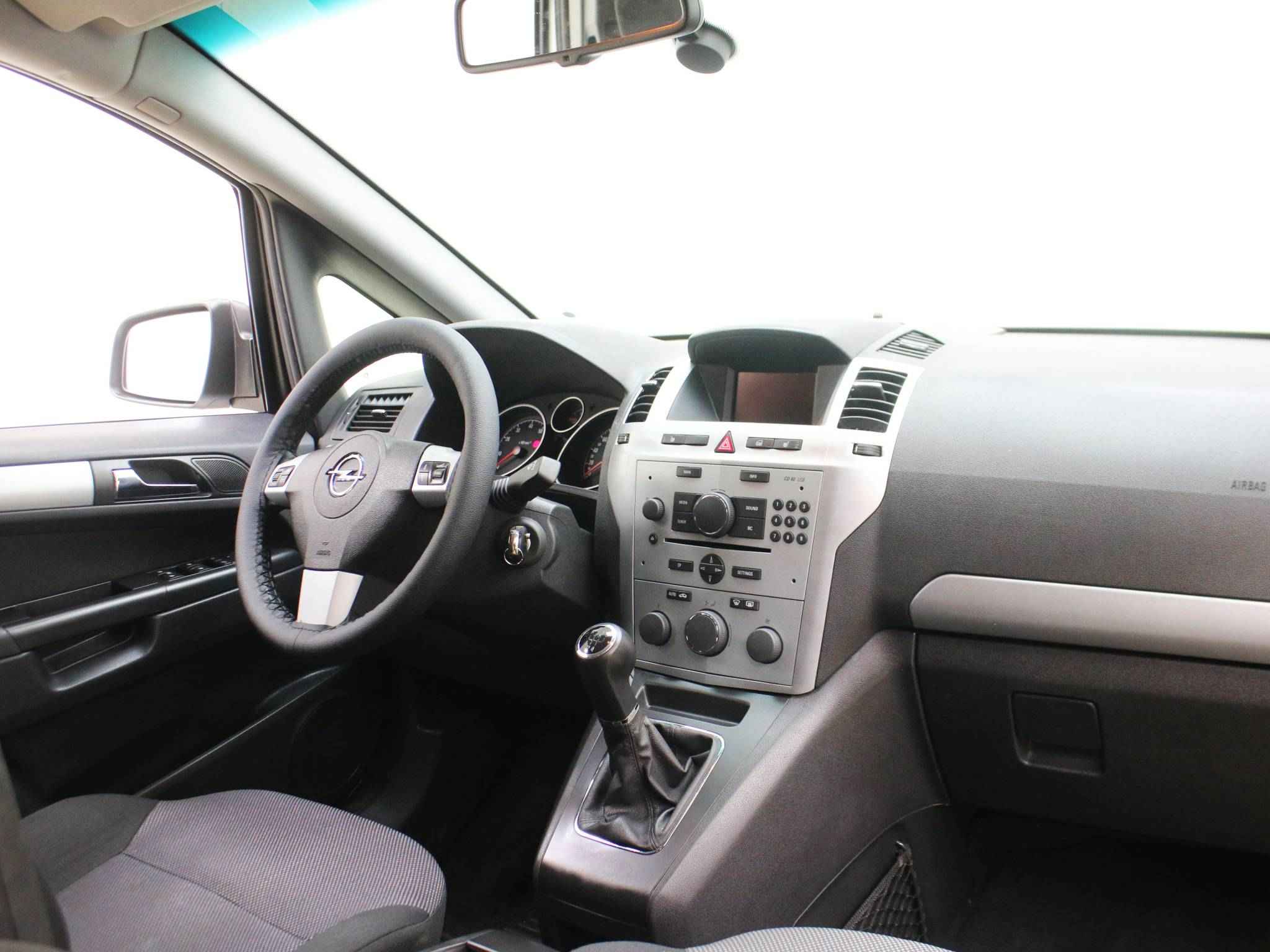 Opel Zafira, B Рестайлинг