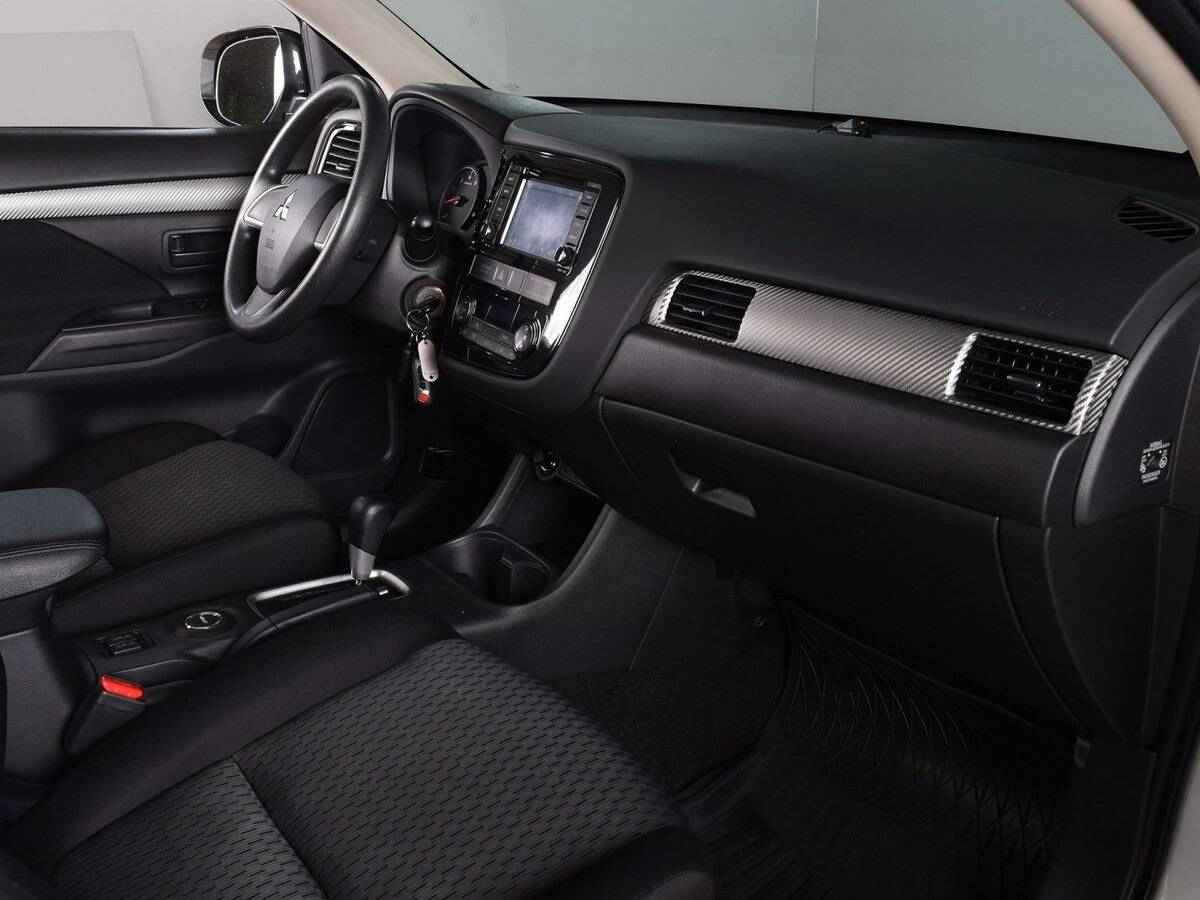 Mitsubishi Outlander, III Рестайлинг