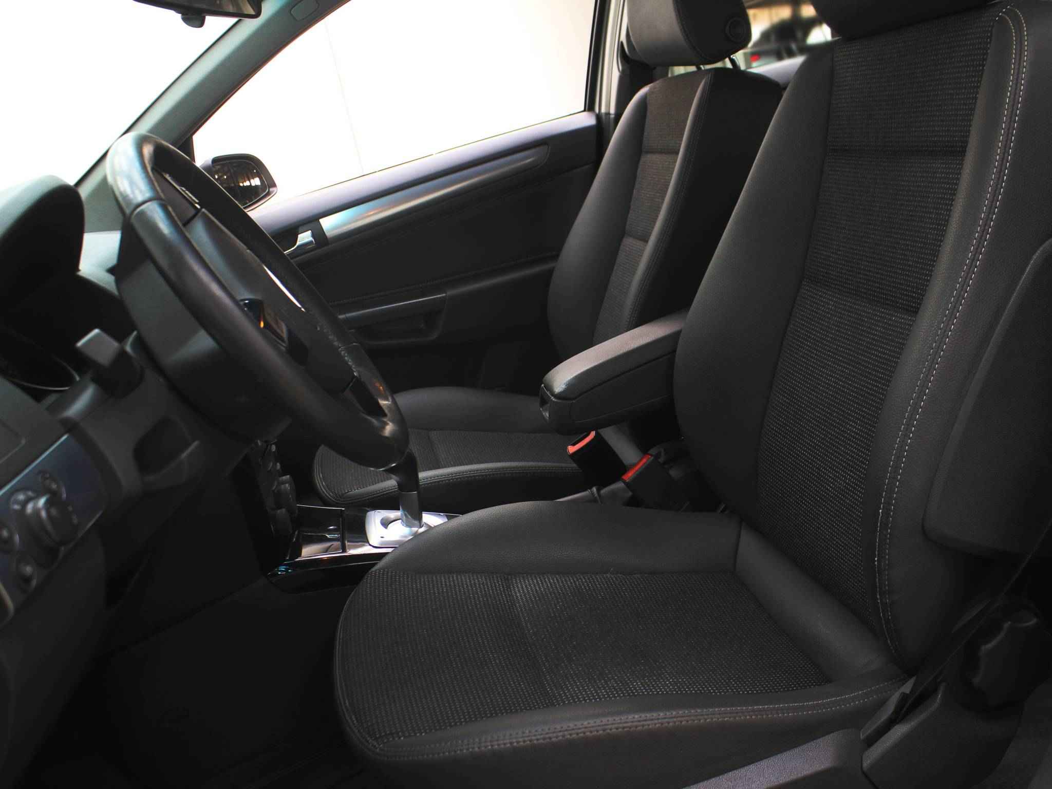 Opel Astra, H Рестайлинг