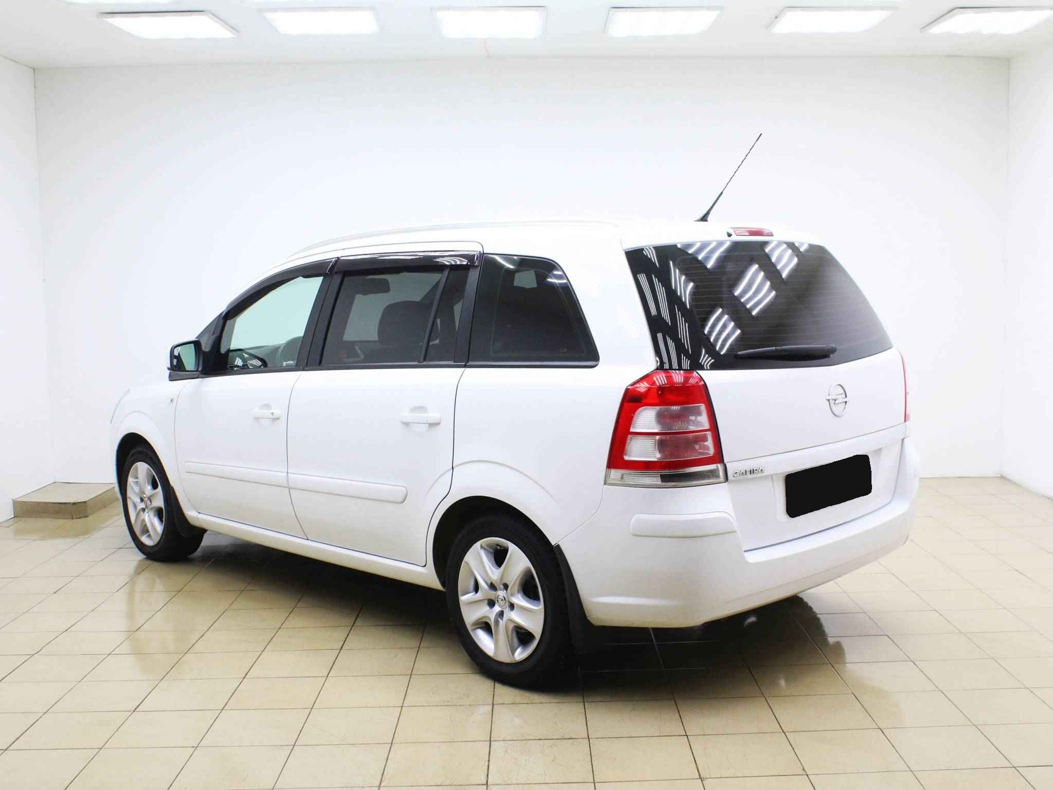 Opel Zafira, B Рестайлинг