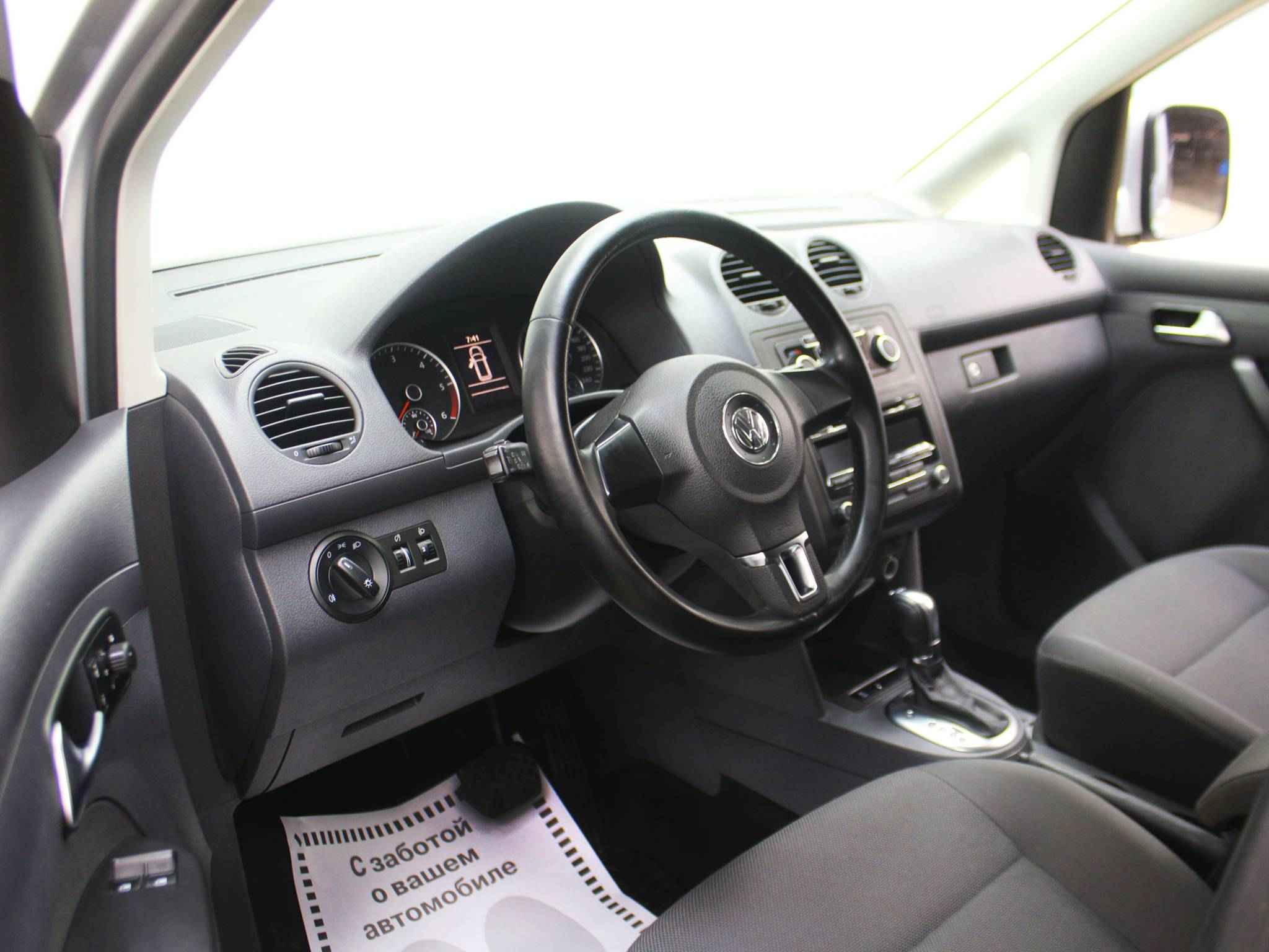 Volkswagen Caddy, III Рестайлинг