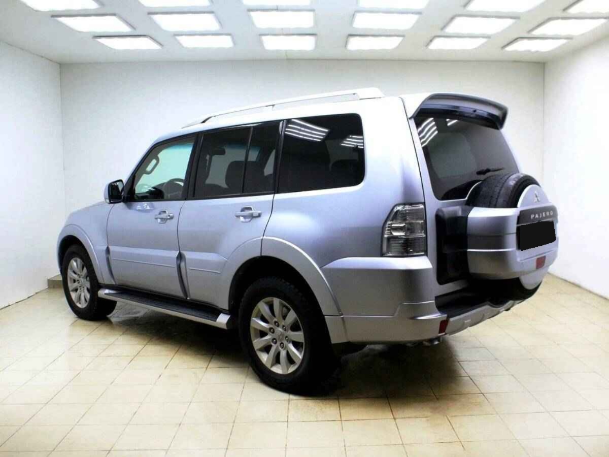 Mitsubishi Pajero, IV