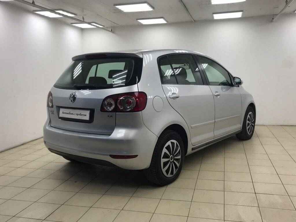 Volkswagen Golf Plus, II