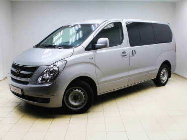 Hyundai Grand Starex, I