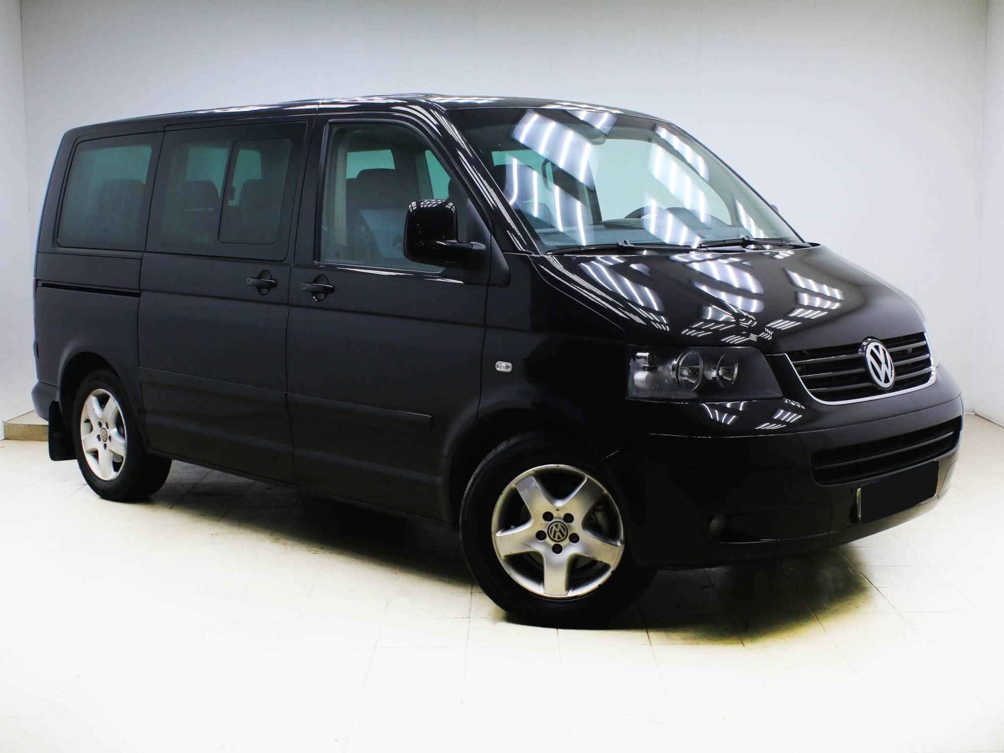 Volkswagen Multivan, T5