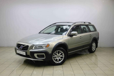 Volvo XC70, II