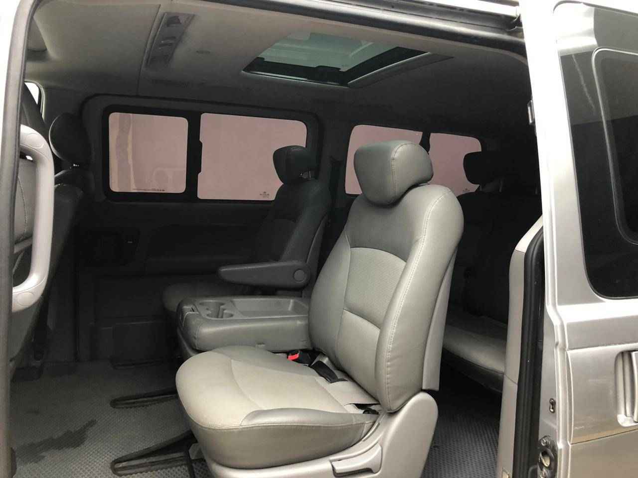 Hyundai Grand Starex, I