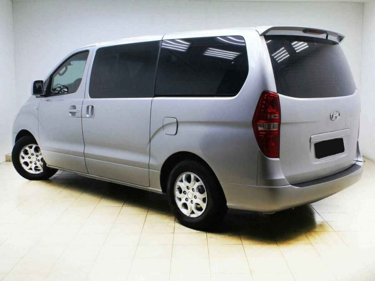 Hyundai Grand Starex, I