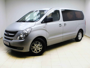 Hyundai Grand Starex, I