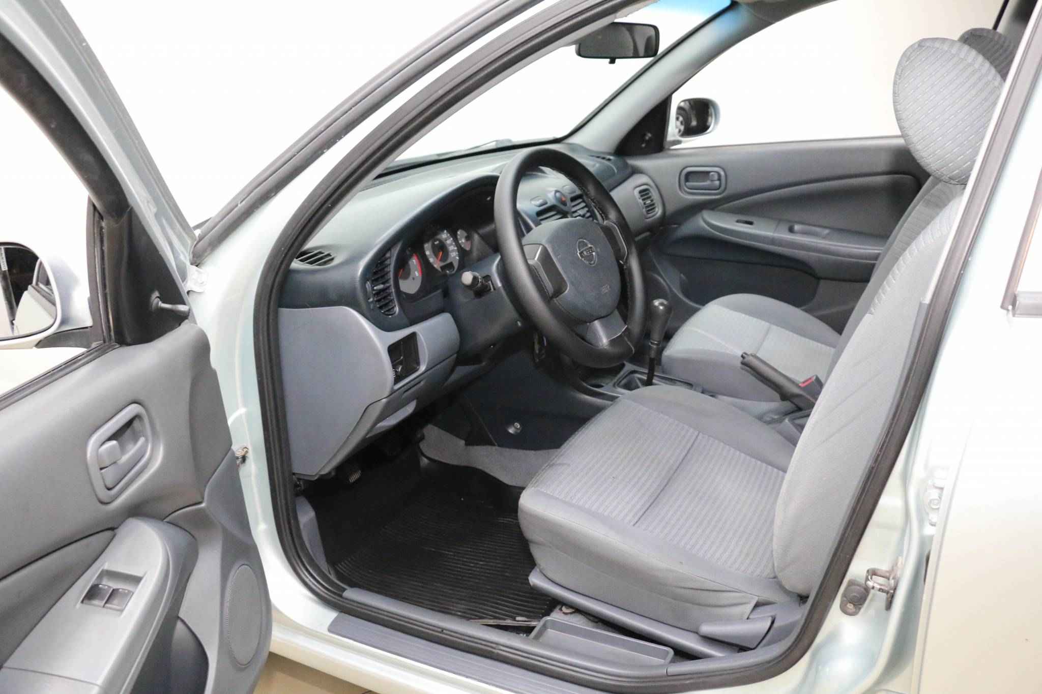 Nissan Almera Classic, I