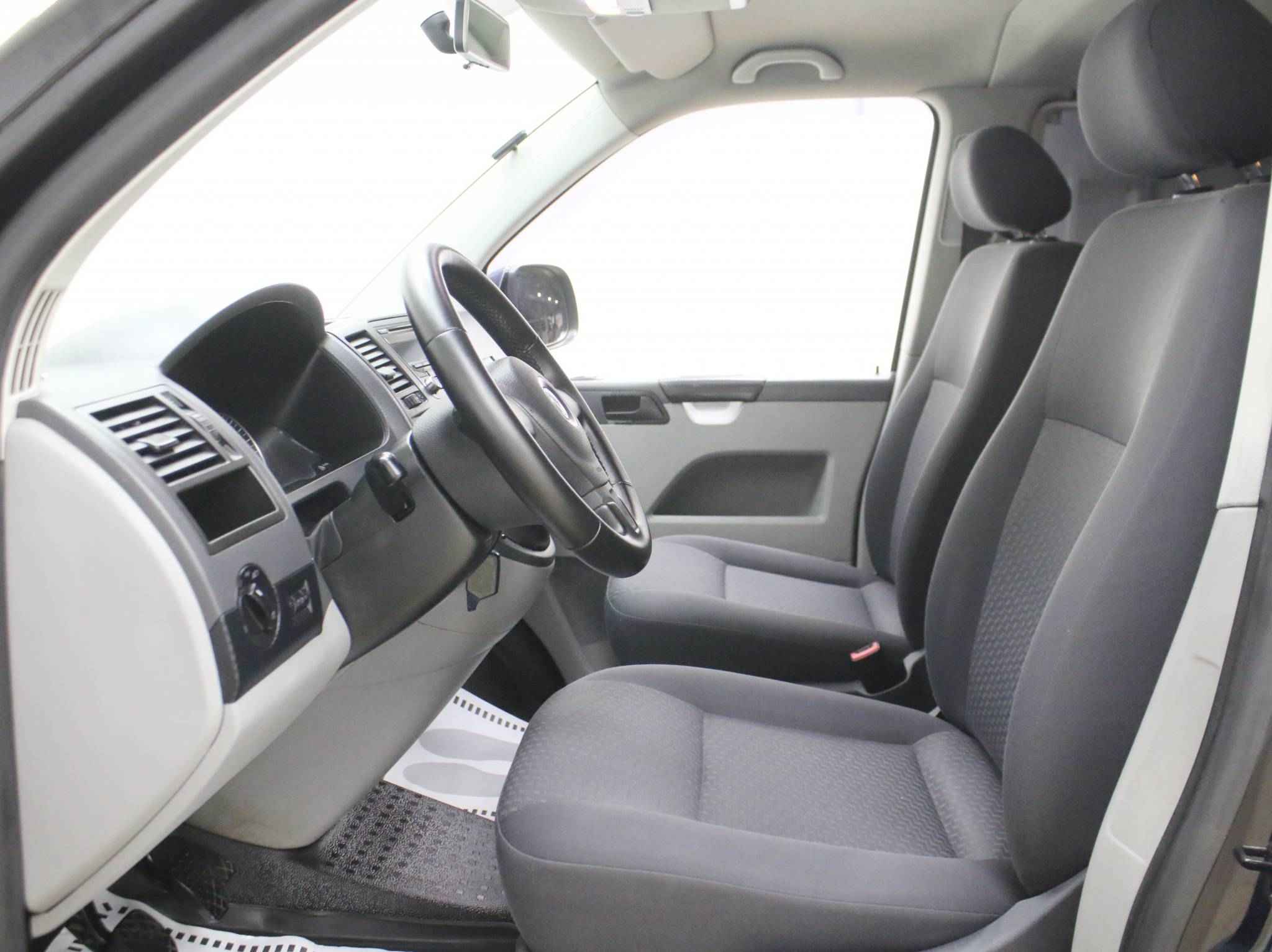 Volkswagen Caravelle, T5 Рестайлинг