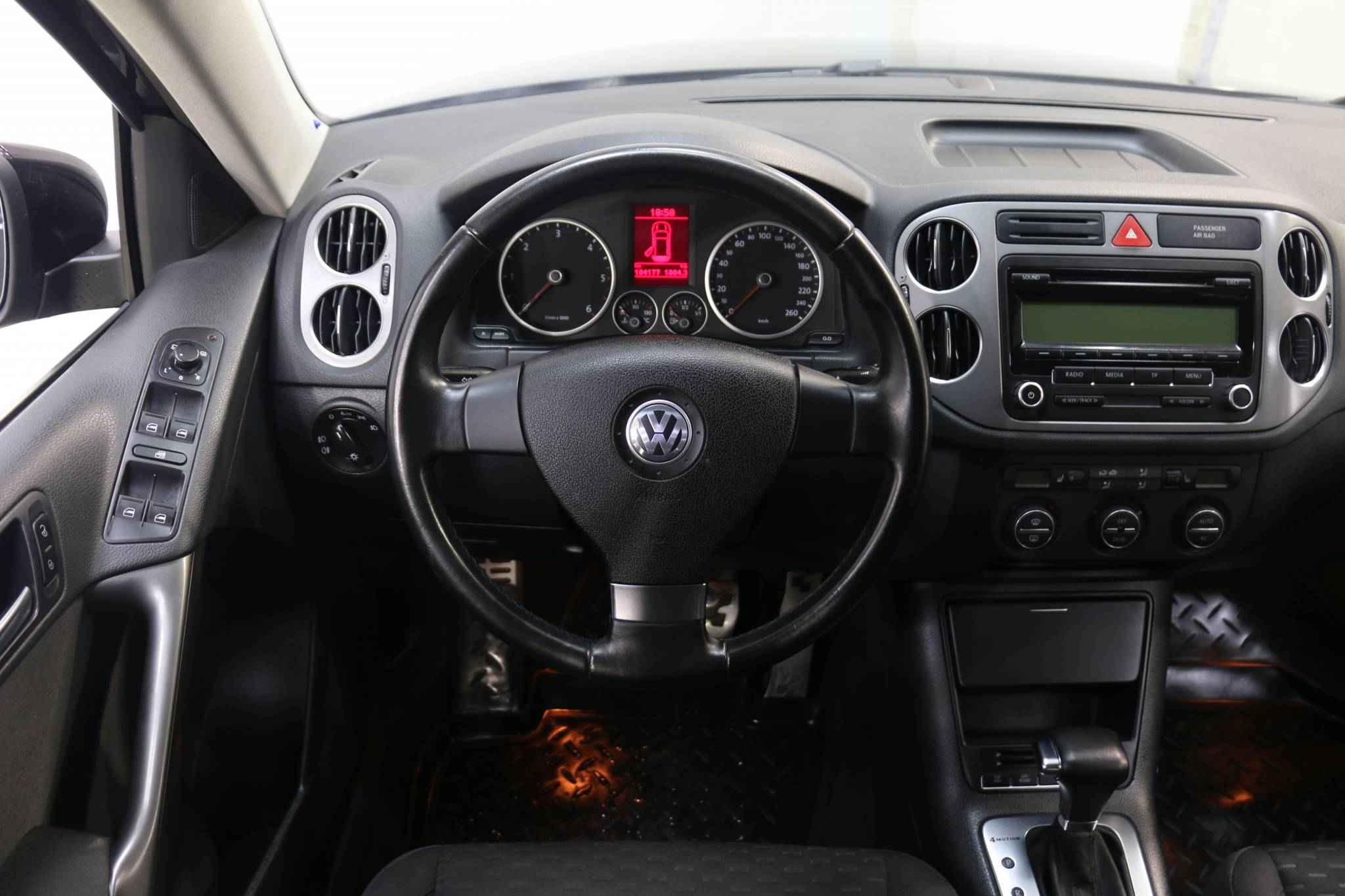 Volkswagen Tiguan, I