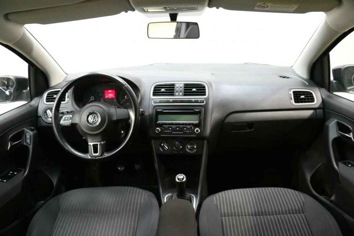 Volkswagen Polo, V