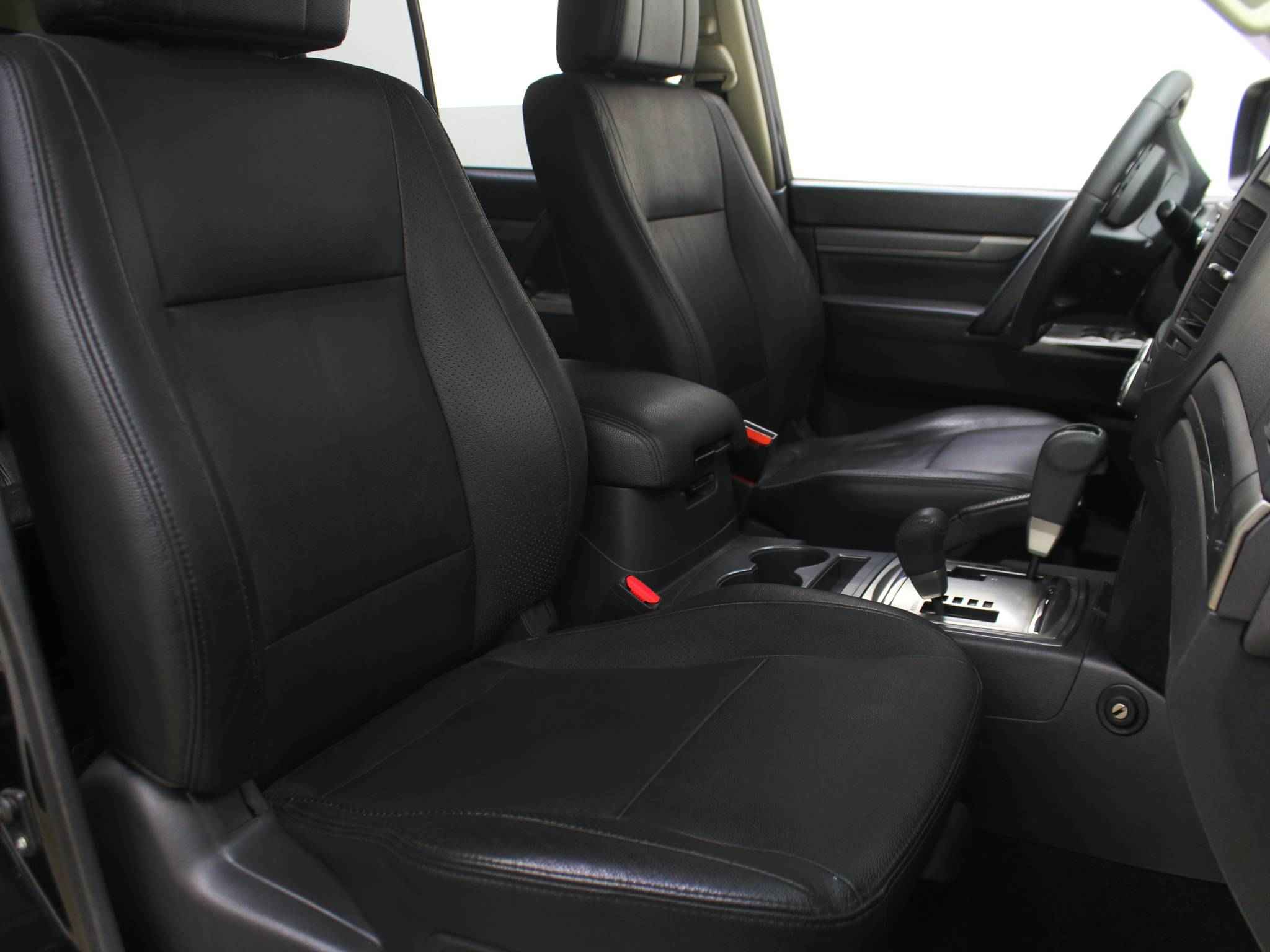 Mitsubishi Pajero, IV Рестайлинг 1