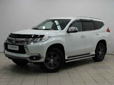 Mitsubishi Pajero Sport, III