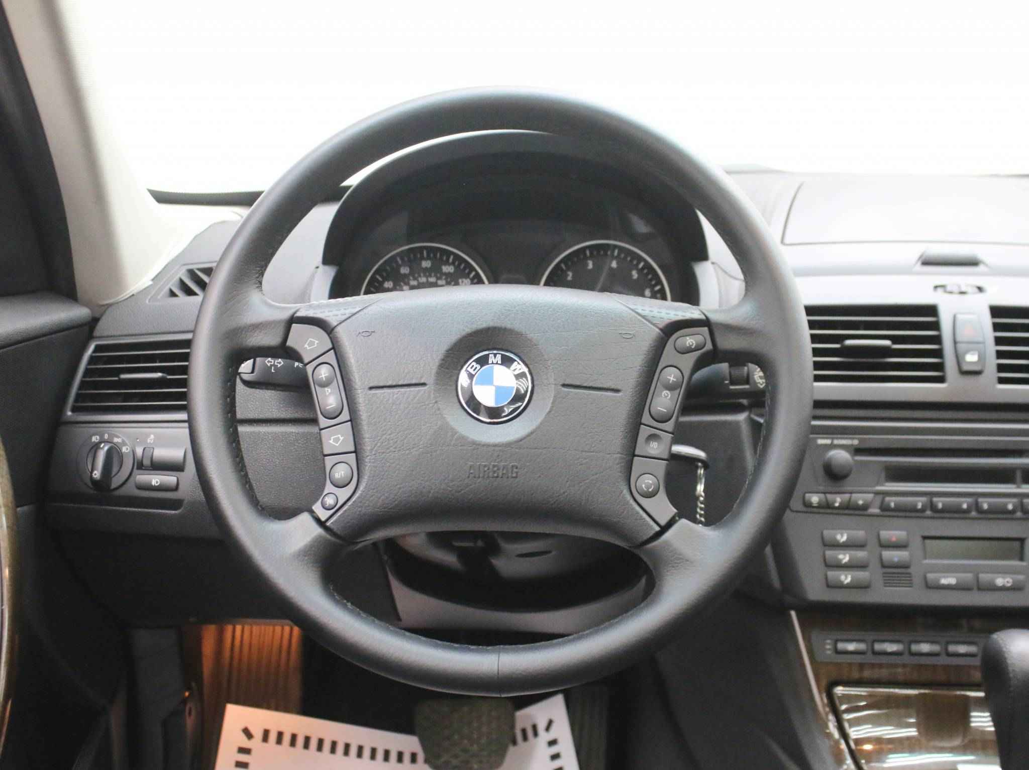 BMW X3, I (E83)