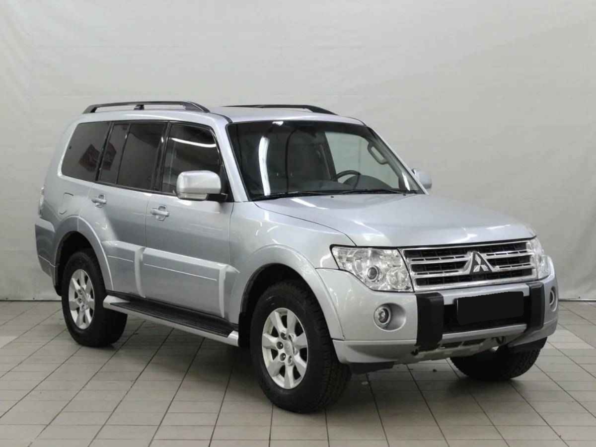 Mitsubishi Pajero, IV