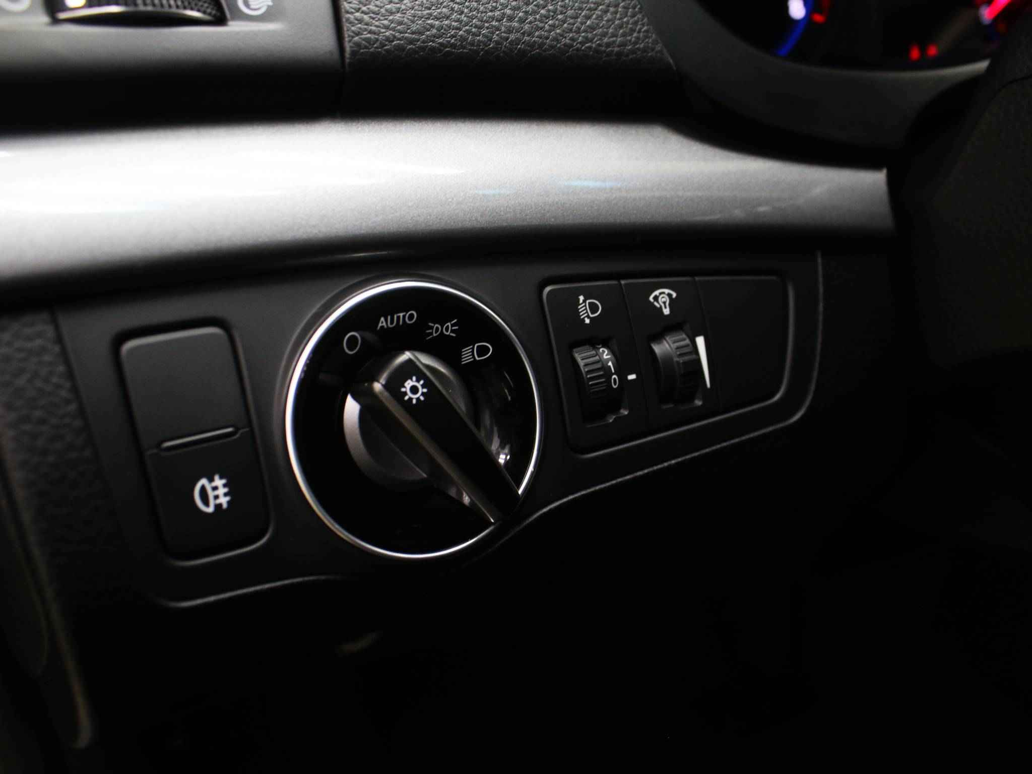 Hyundai i40, I Рестайлинг