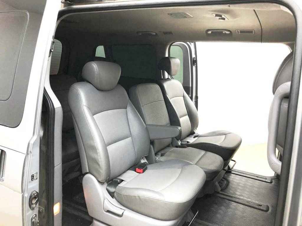 Hyundai Grand Starex, I