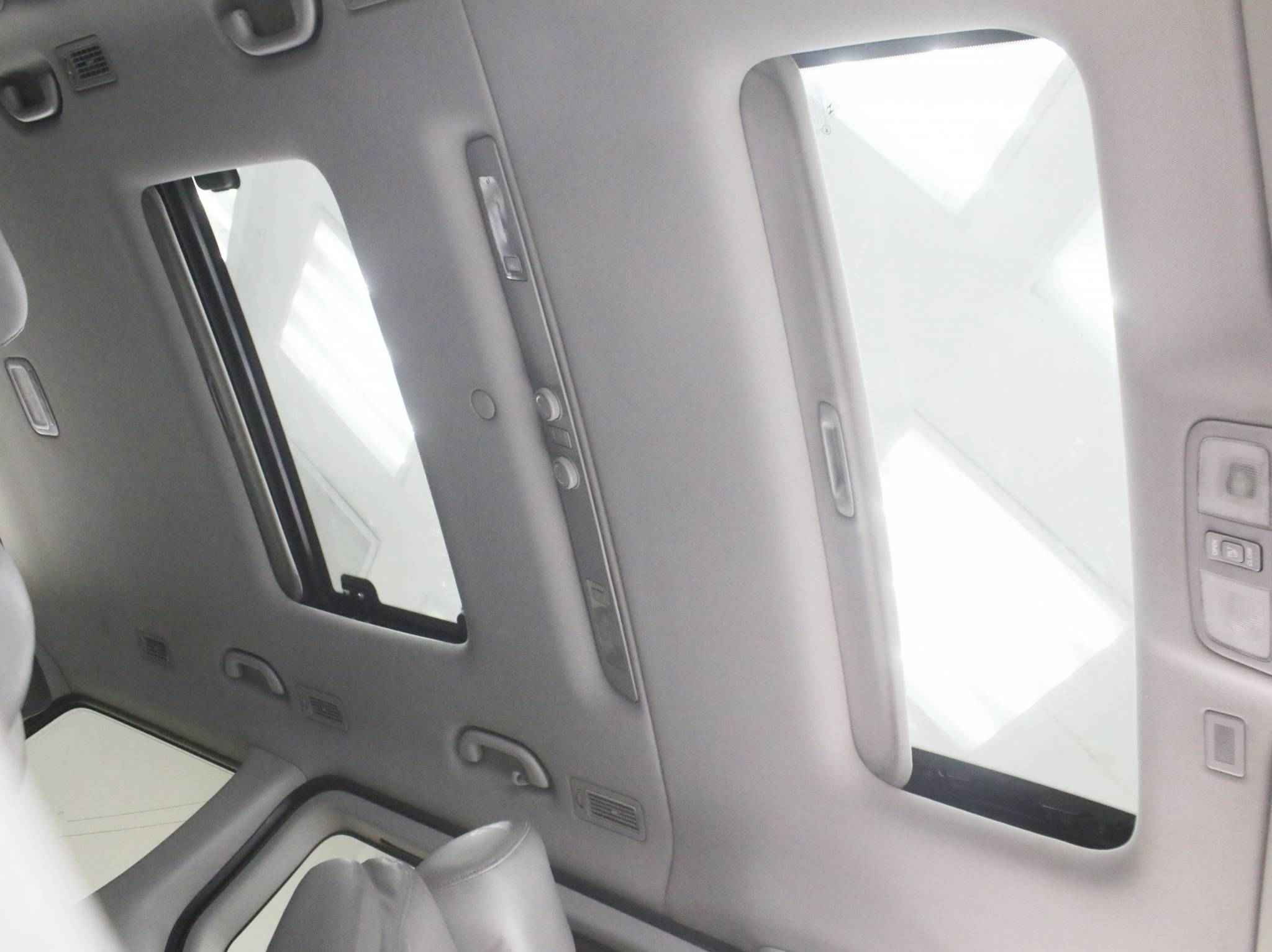 Hyundai Grand Starex, I