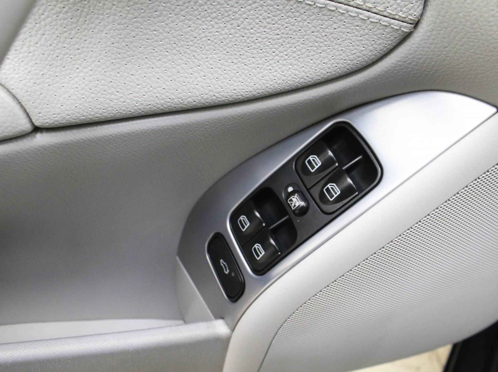 Mercedes-Benz C-Класс, II (W203) Рестайлинг