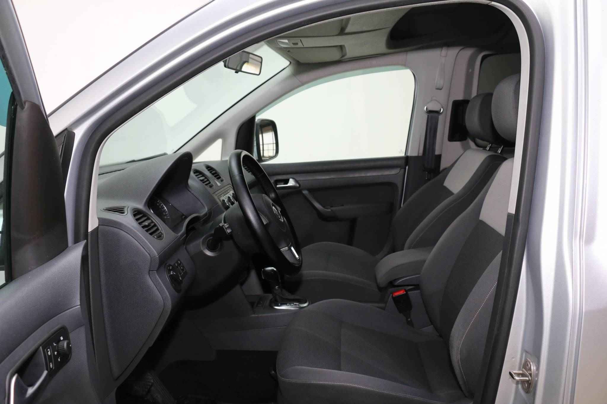 Volkswagen Caddy, III Рестайлинг