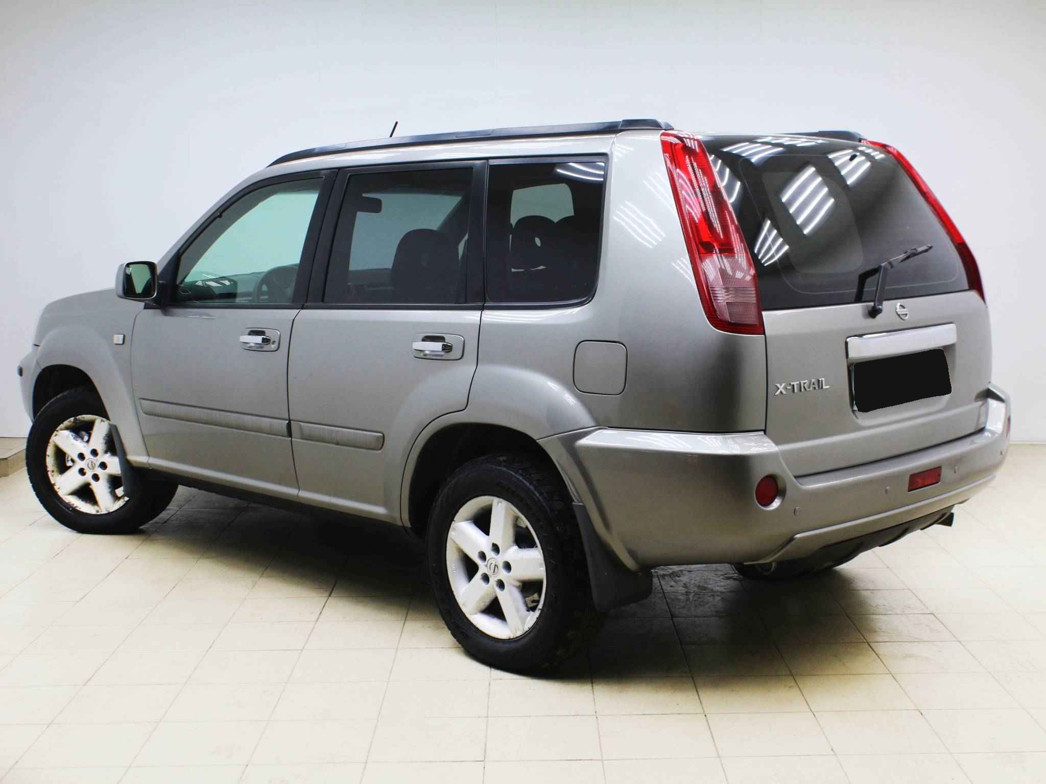 Nissan X-Trail, I