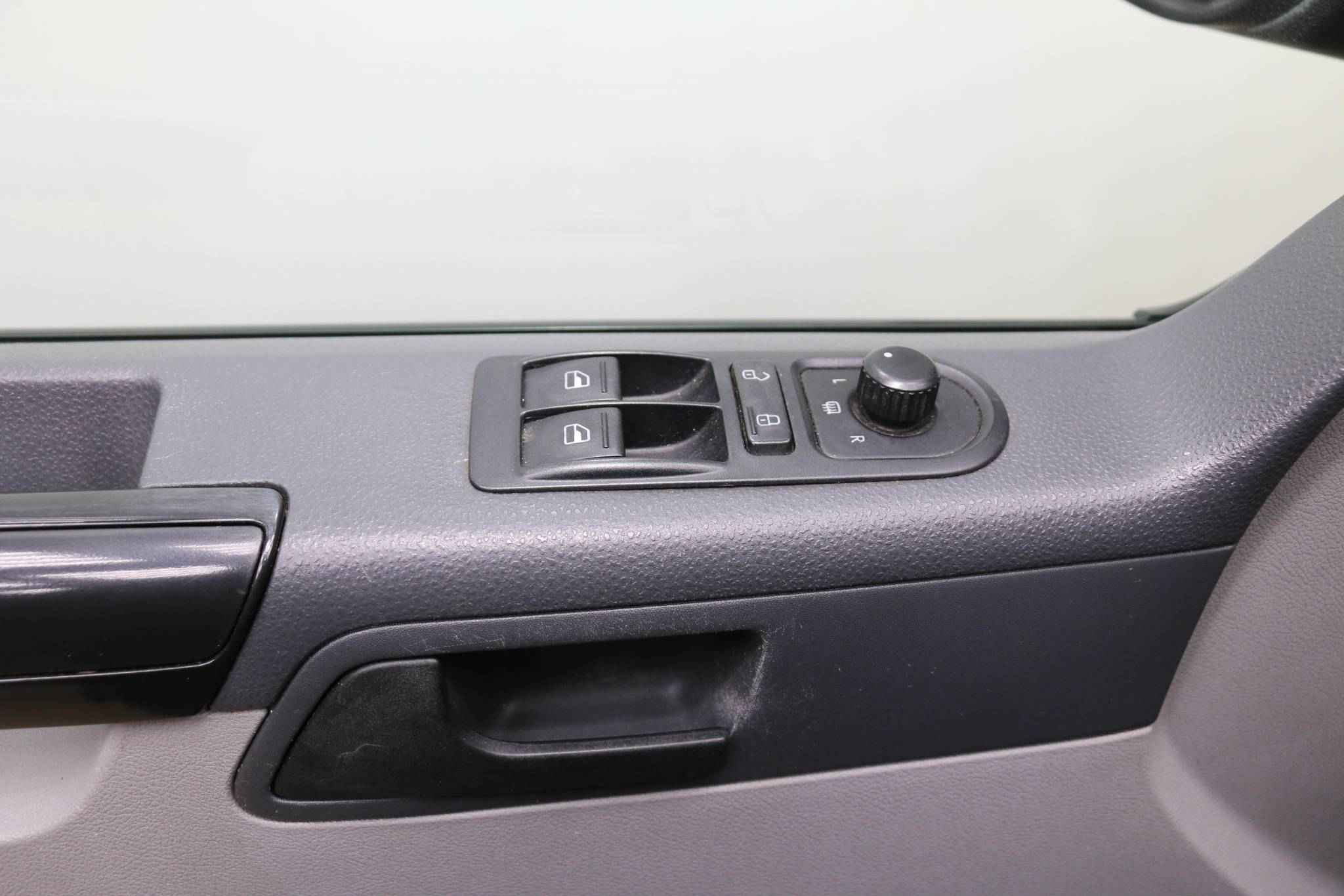 Volkswagen Caravelle, T5 Рестайлинг