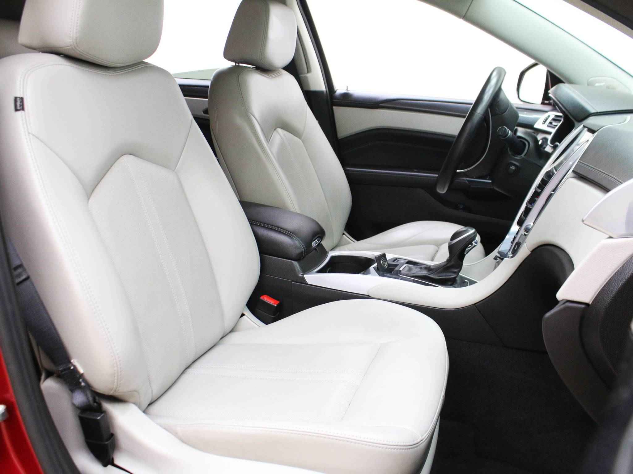 Cadillac SRX, II Рестайлинг