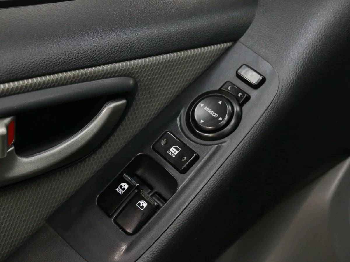 Hyundai Grand Starex, I