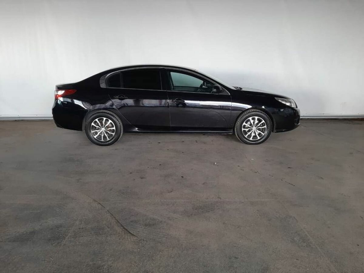 Renault Latitude, 2012