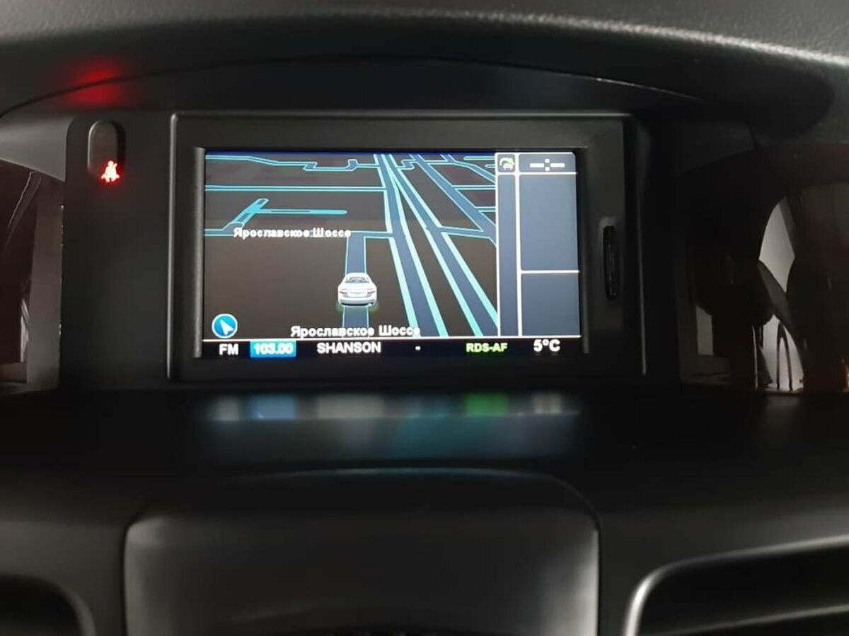 Renault Latitude, 2012