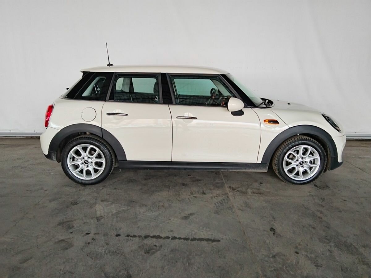 Mini Hatch Cooper, 2016