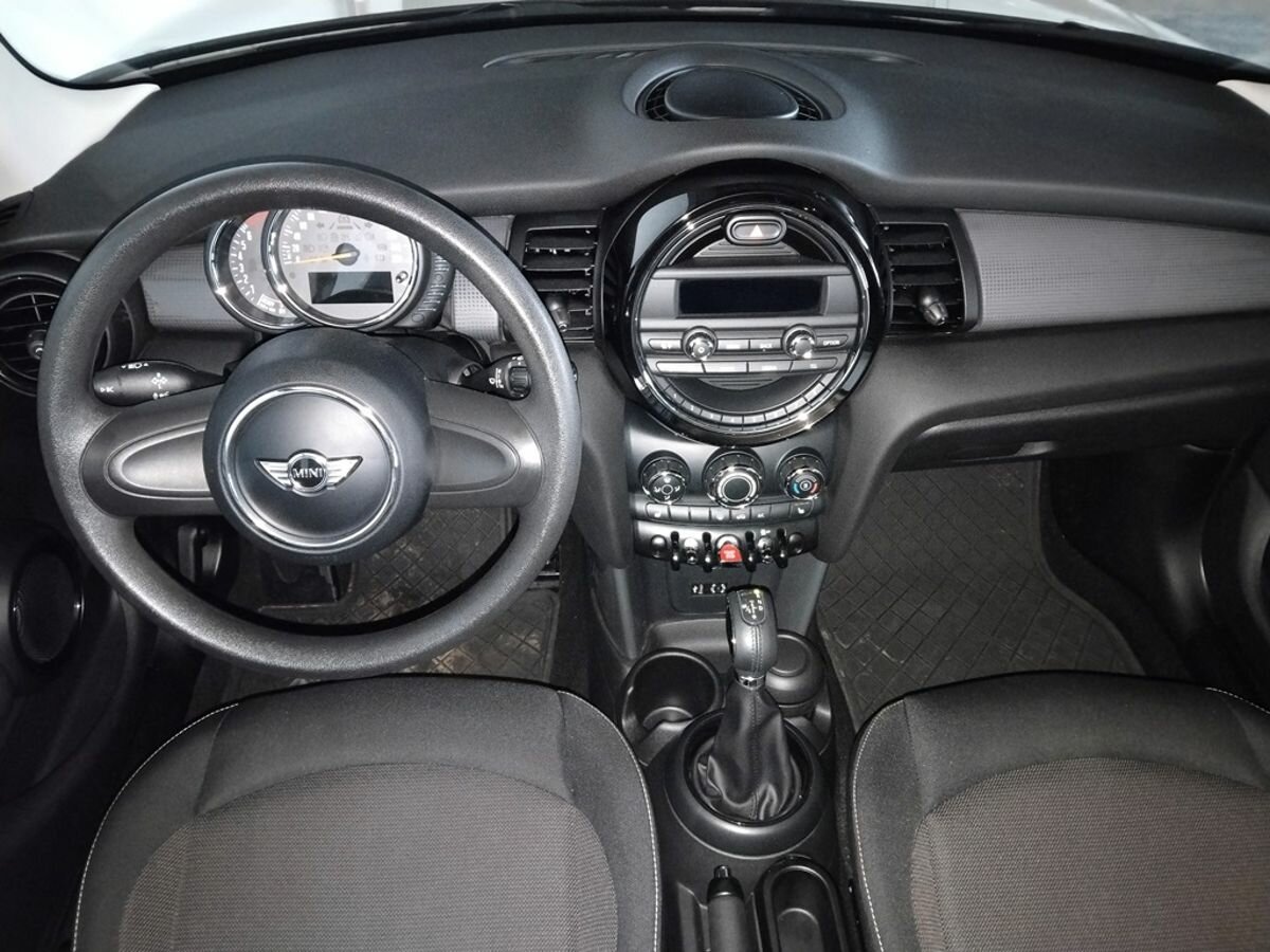 Mini Hatch Cooper, 2016