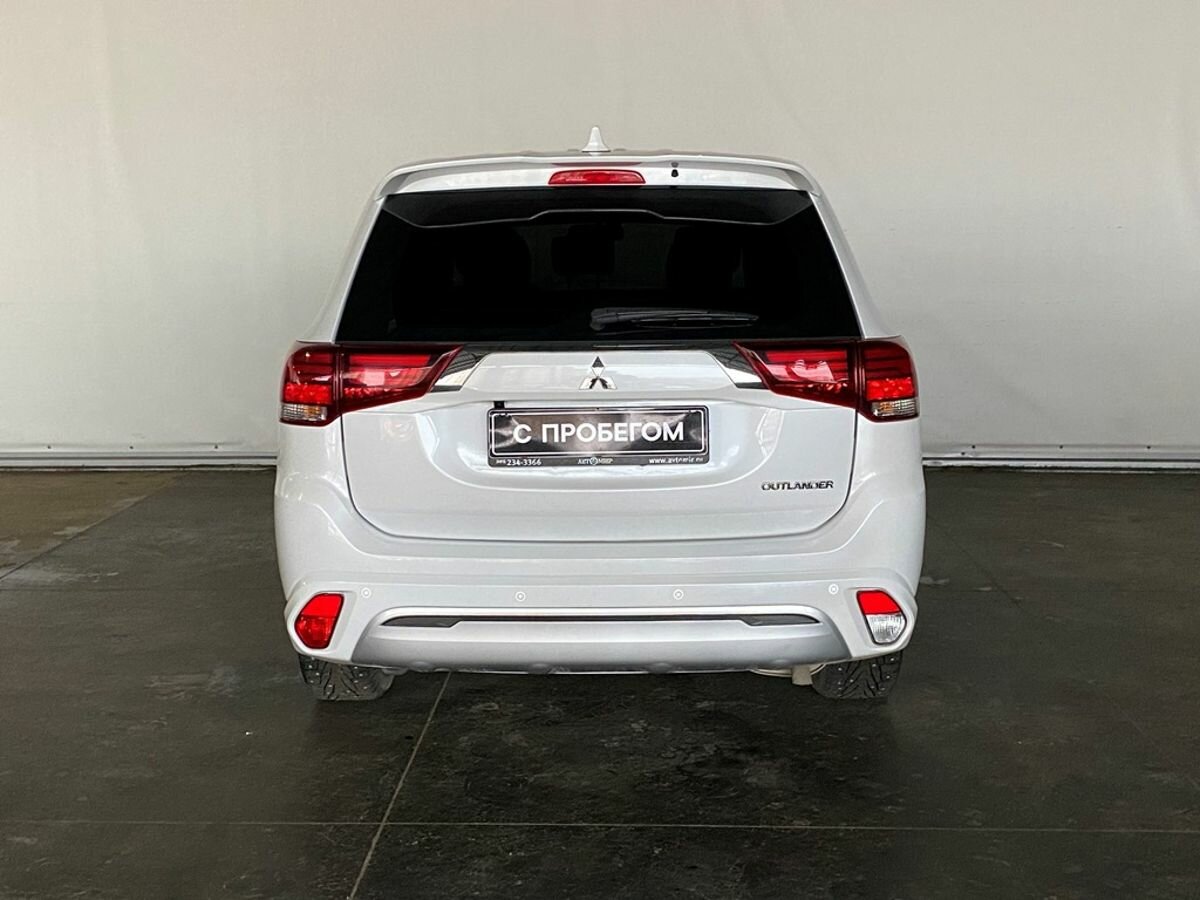 Mitsubishi Outlander Sport, 2022