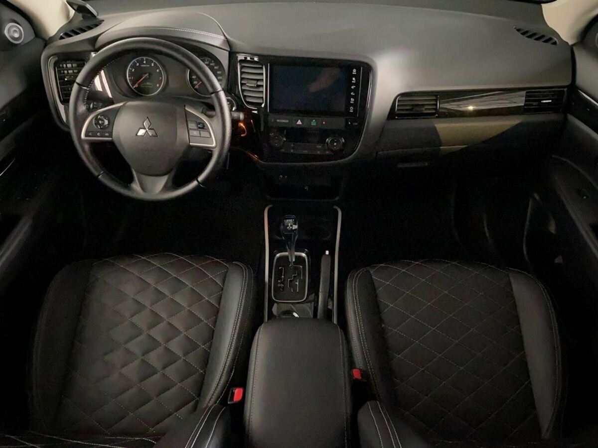 Mitsubishi Outlander Sport, 2022