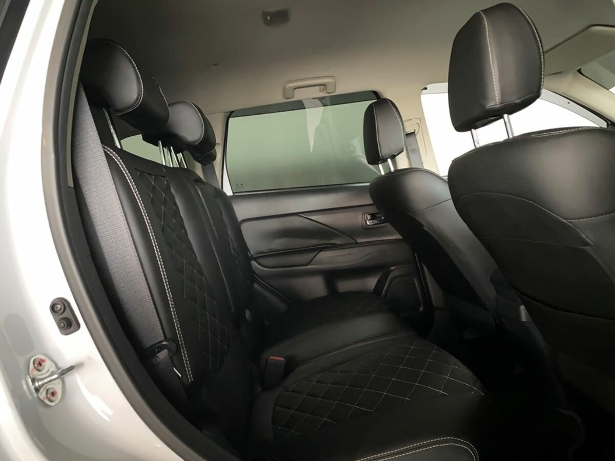 Mitsubishi Outlander Sport, 2022