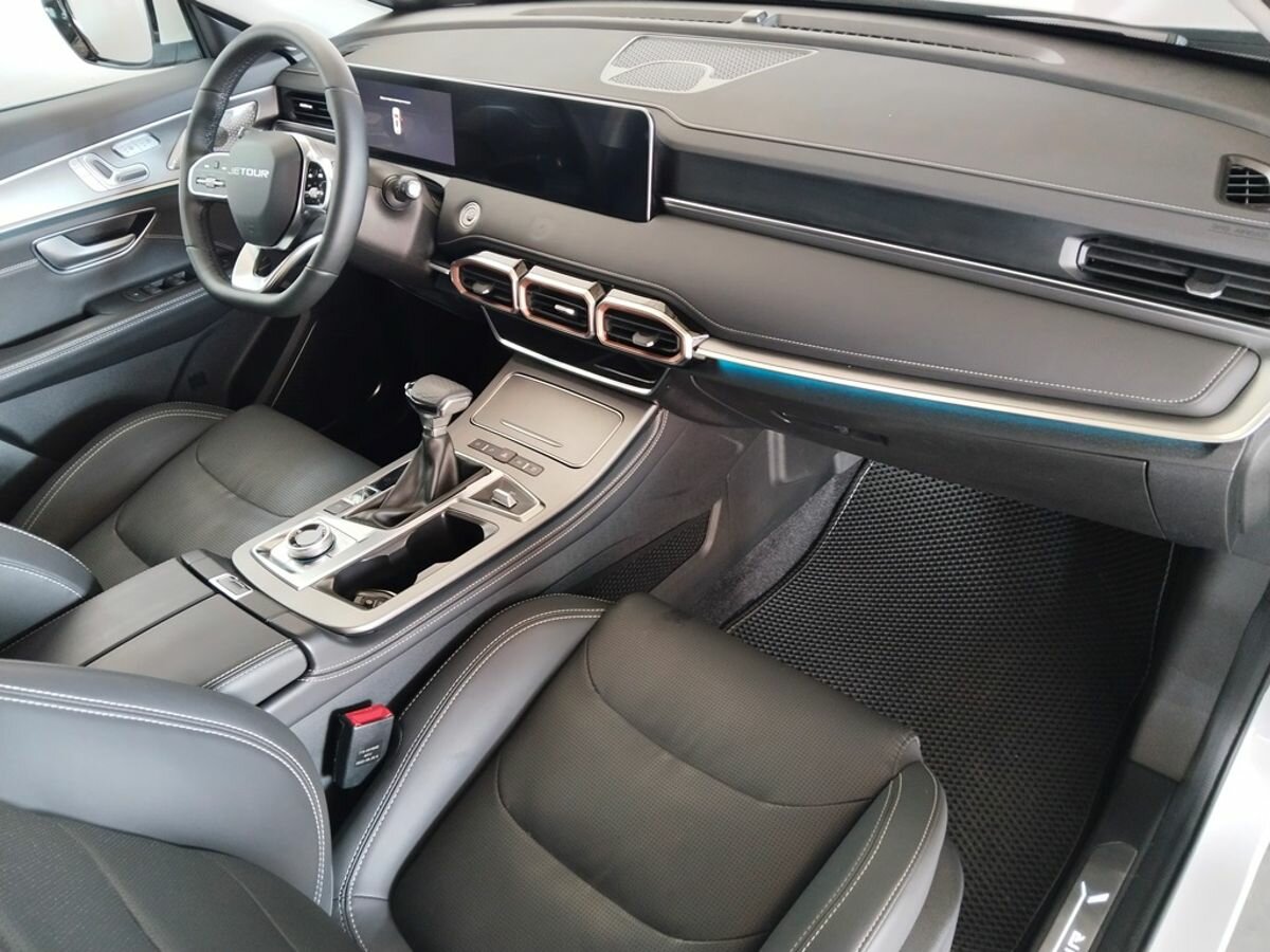 Jetour X70 PLUS, 2023