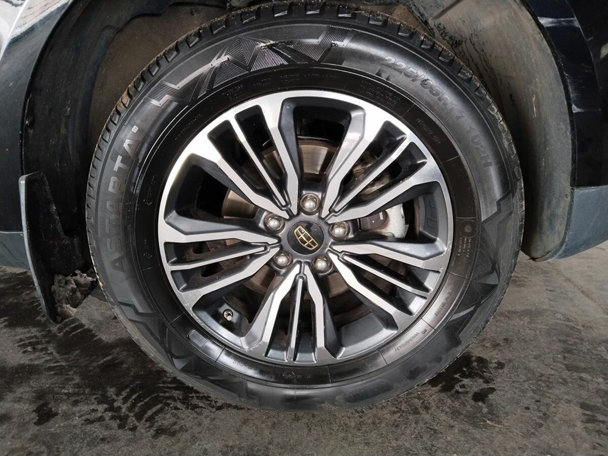 Geely Emgrand X7, 2019