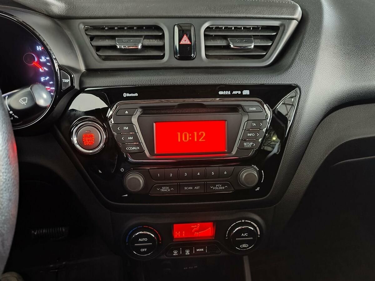 Kia Rio 4-speed, 2011