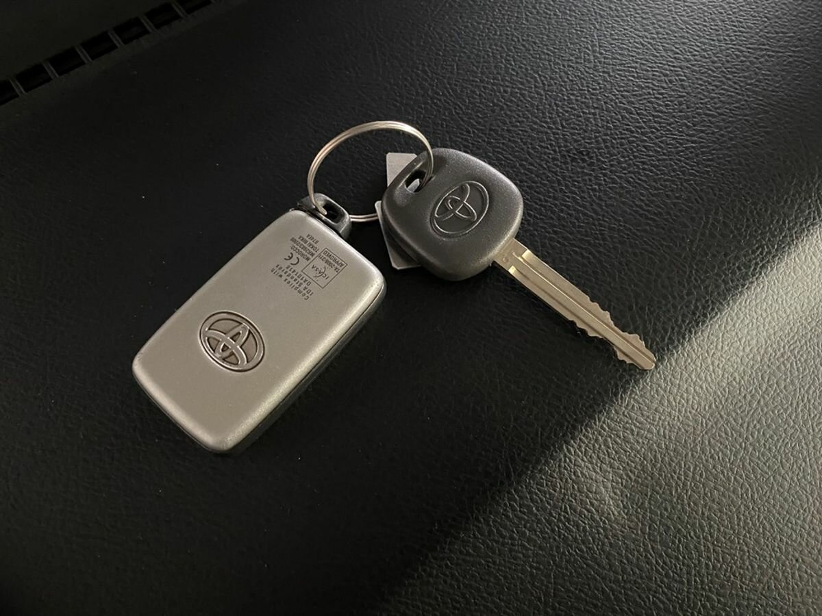 Toyota Land Cruiser Prado, 2010