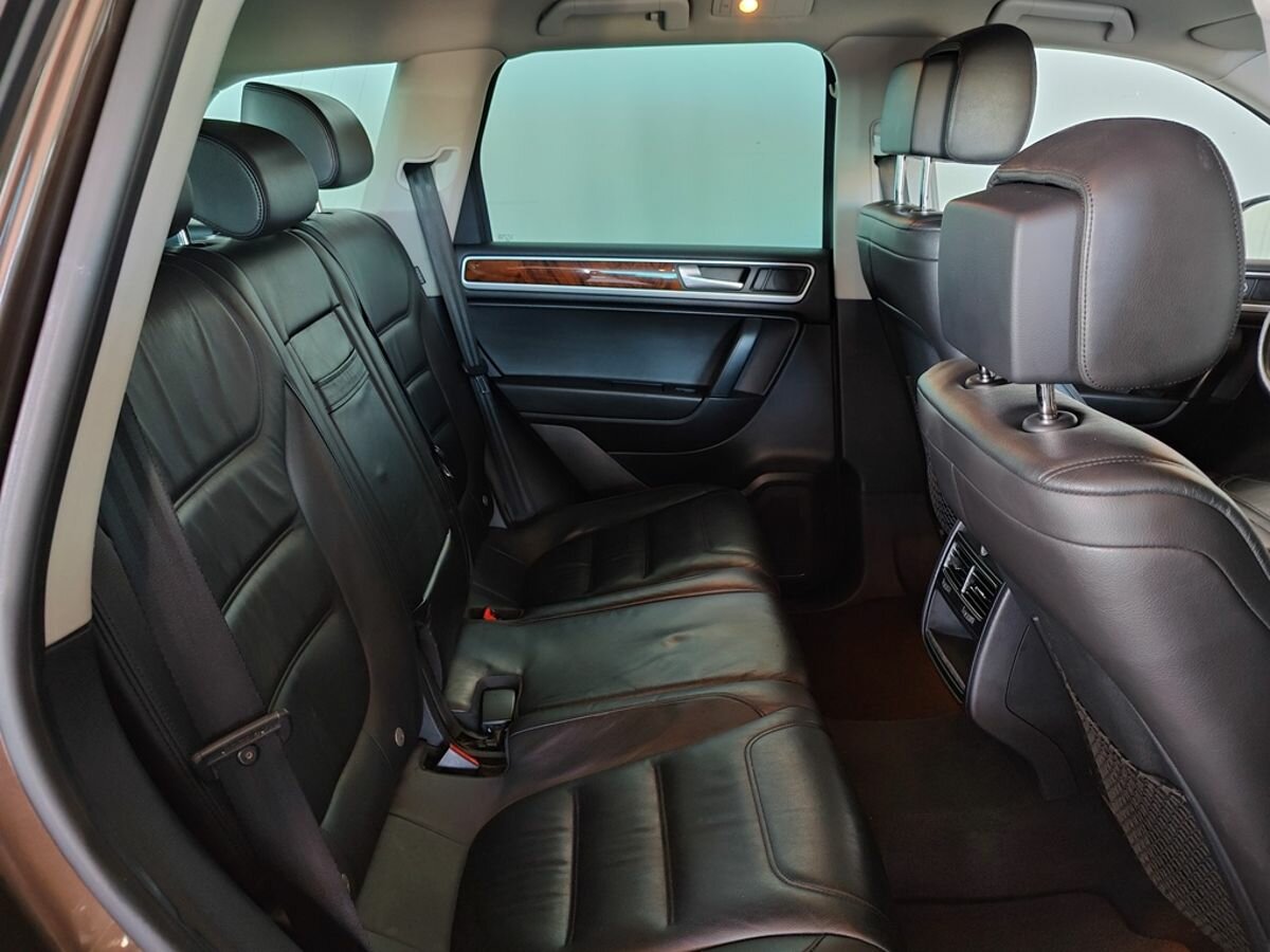 Volkswagen Touareg, 2013